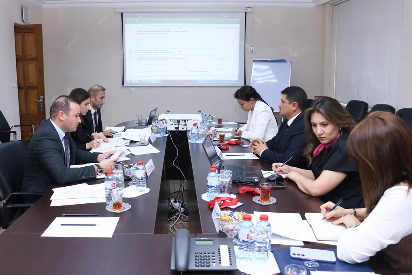 Yerin təkinin geoloji öyrənilməsinə dair Dövlət Proqramı müzakirə edilib