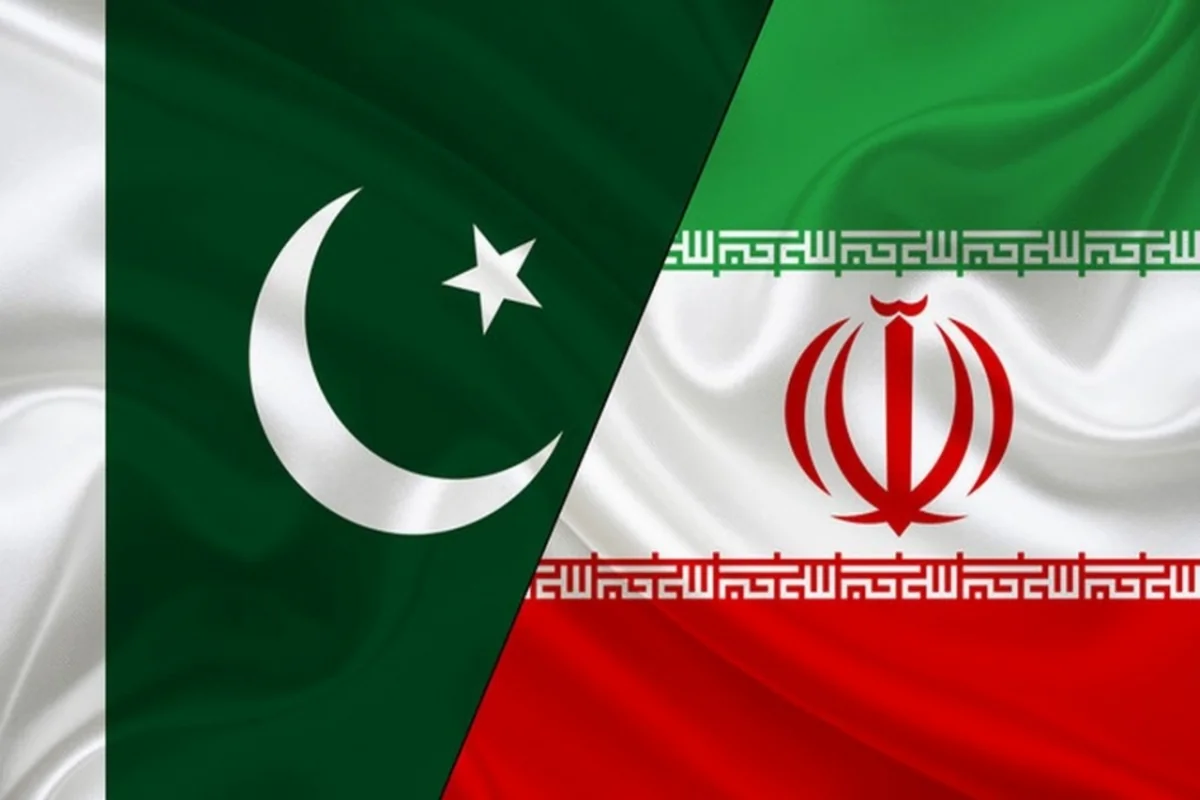 Pakistani military Chief meets Iranian president
