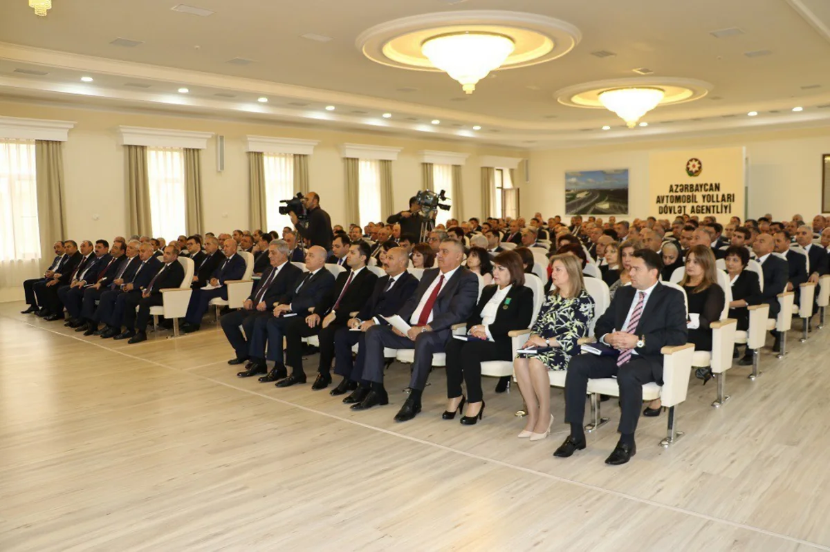 Bu il Azərbaycanda, ümumilikdə, 2050 kilometrlik yolun yenidən qurulması başa çatdırılacaq
