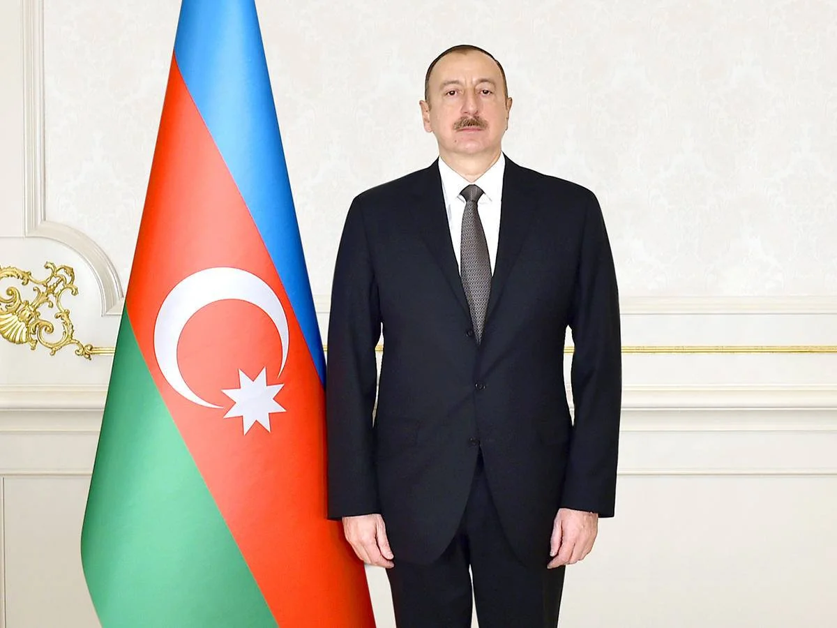 İlham Əliyev Küveytin əmiri və hökumət başçısına təbrik məktubu ünvanlayıb