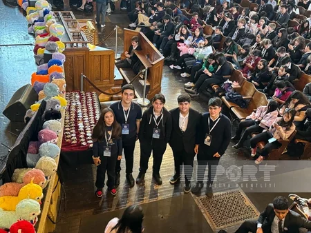 Azərbaycanlı şagirdlər ABŞ-da beynəlxalq olimpiadada qızıl və gümüş medallar qazanıblar