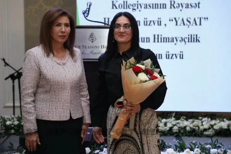 Dövlət Komitəsi qadınları təbrik edib