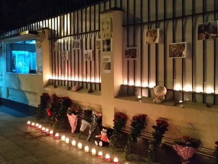 Vyetnamlılar Gəncə terrorunun qurbanlarını yad ediblər