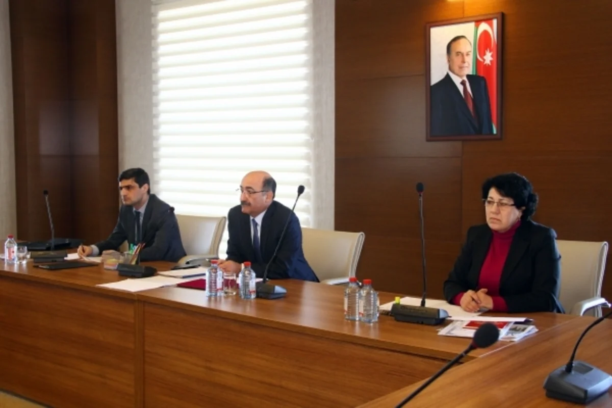 Vətəndaşlar fortepianoların köklənməsi üçün nazirdən mütəxəssis istəyib