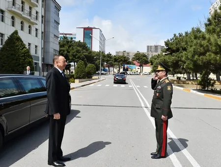 Supreme Commander-in-Chief Ilham Aliyev visits wounded servicemen at Central Military Clinical Hospital