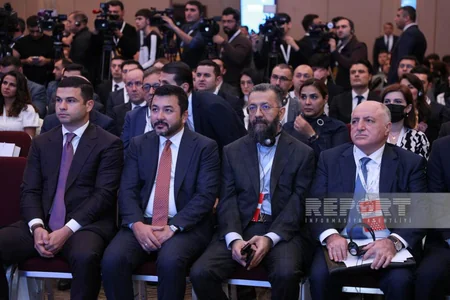 Bakıda Azərbaycan İnvestisiya və Gənc Sahibkarlar Forumu keçirilir