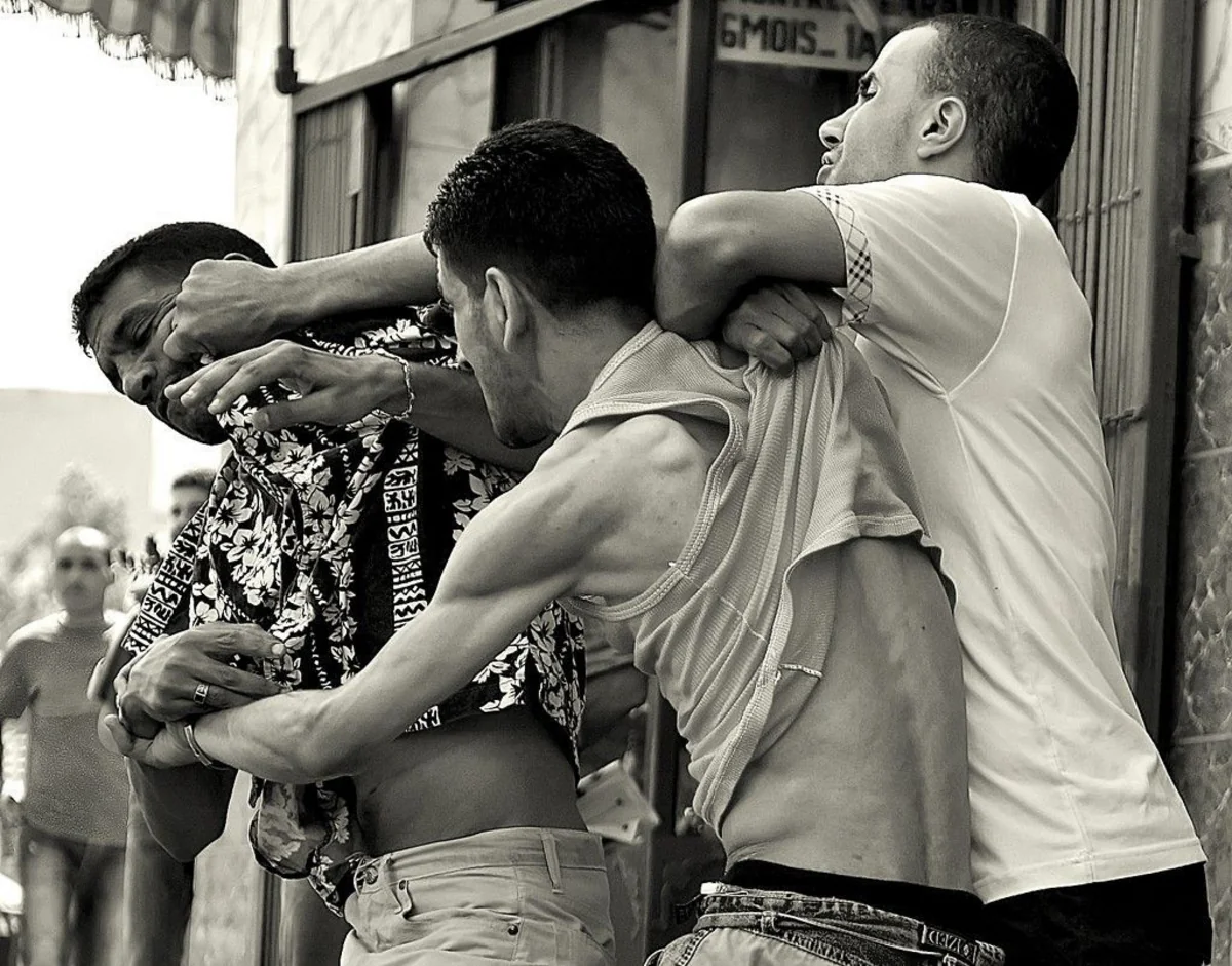 Massive brawl between Azerbaijanis and Cameroonians in Germany