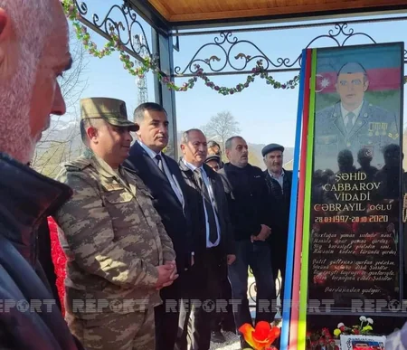 Lerikdə Vətən müharibəsi şəhidinin xatirəsinə inşa edilmiş bulaq kompleksinin açılışı olub