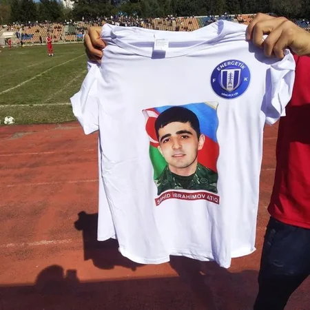 Region Liqasının oyununda şəhidin xatirəsi yad olunub