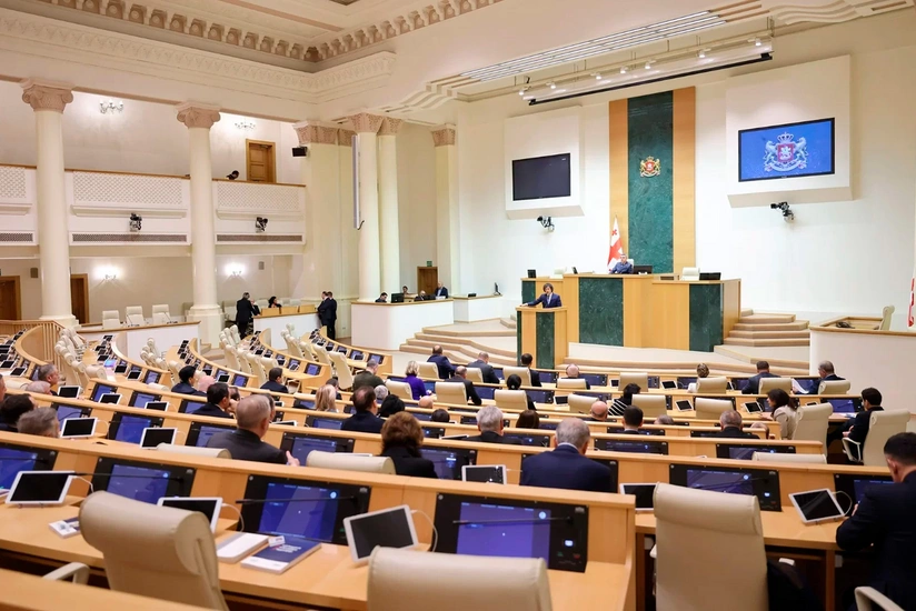 Gürcüstan parlamenti Təhlükəsizlik Şurasının ləğvi haqqında qanunu qəbul edib