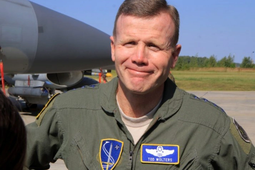 NATO-nun Avropadakı Müttəfiq Qüvvələri Komandanlığının rəhbəri dəyişdirilir