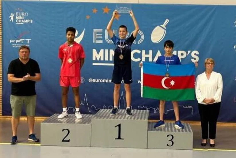 Azərbaycanın stolüstü tennisçisi Fransada bürünc medal qazanıb
