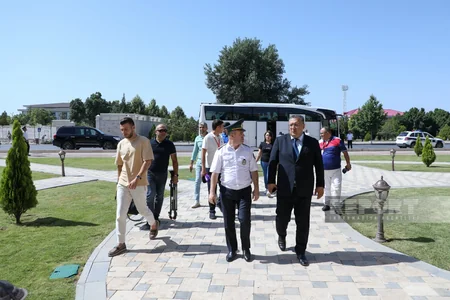 Naxçıvan gömrüyündə rəqəmsal həllər əsasında reallaşdırılan layihələrin təqdimatı keçirilib