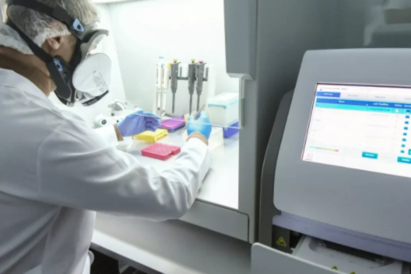 Ученые проверят заразность новой разновидности коронавируса