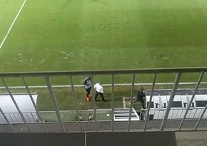 Neftçinin futbolçusu əvəzləndiyi üçün baş məşqçiyə etiraz etdi