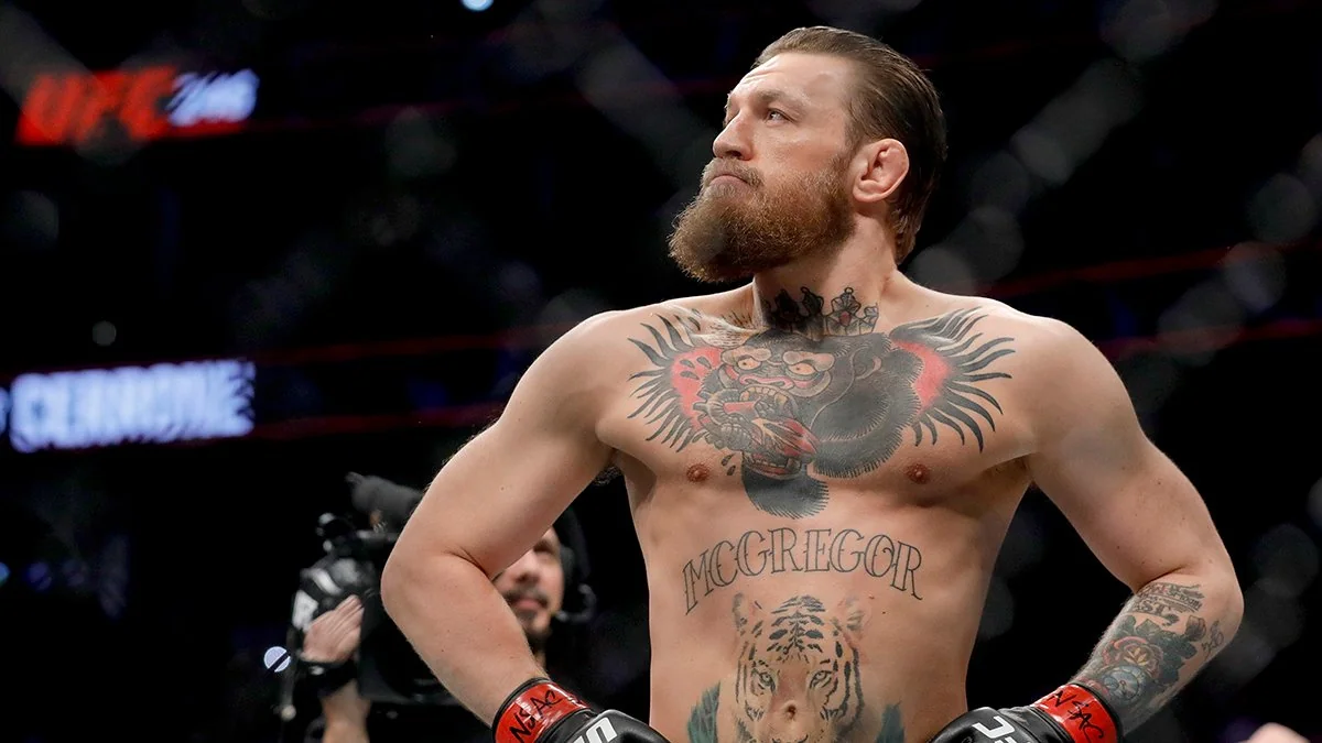 Makqreqor yaşlı kişini vurduğu barı satın aldı