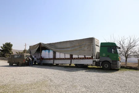 Mineral gübrələrin səyyar satış xidməti fermerlərin işini asanlaşdırıb