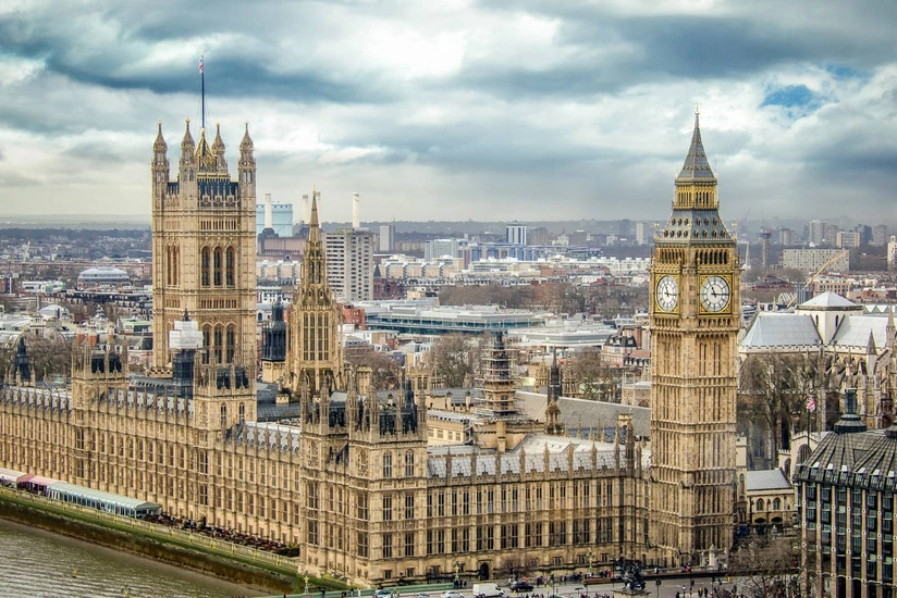 UK government may suspend parliament until October 14