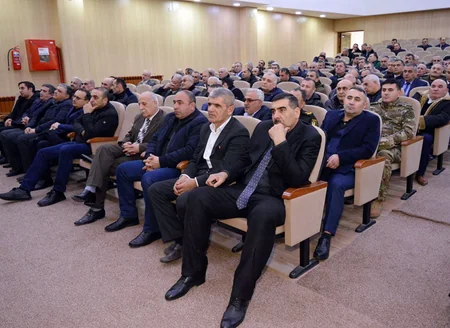 Hərbi liseydə orta ümumtəhsil məktəblərinin hərbi rəhbərləri ilə toplantı keçirilib