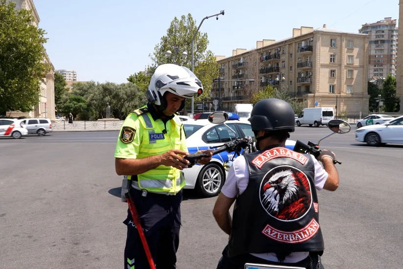 Bakıda təhlükəli manevrlər edən motosiklet sürücüləri müəyyən olunub