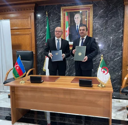 Azerbaijan, Algeria sign document on oil and gas cooperation 