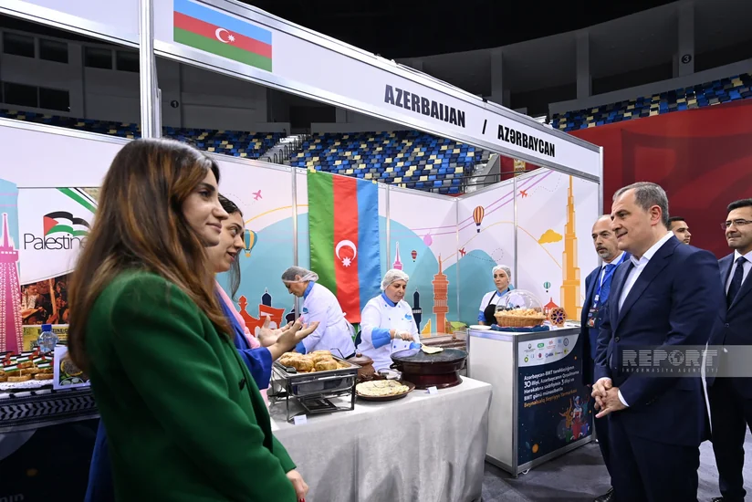 Bakıda Beynəlxalq Xeyriyyə Yarmarkası keçirilib - YENİLƏNİB