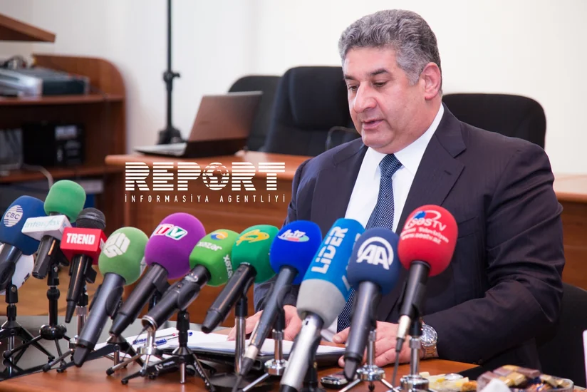 ​Azad Rəhimov: Azərbaycanda xırda proses baş verən kimi hay-küy qaldırırlar