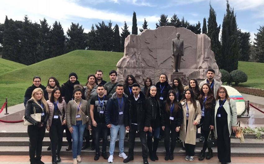 Almaniyada yaşayan bir qrup gənc Azərbaycanda səfərdədir - FOTO