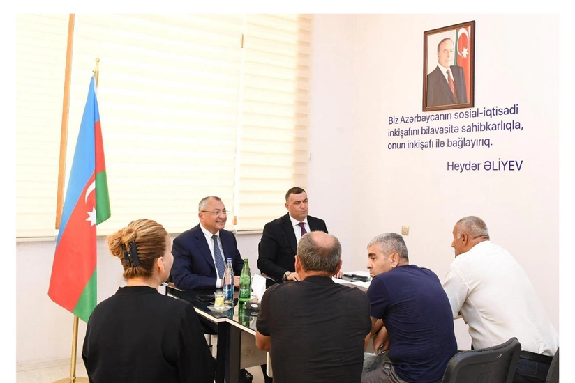 Rövşən Rzayev Ağdamda vətəndaşları qəbul edib