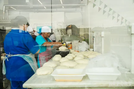 Rahat marketlər şəbəkəsinin 38-ci mağazası Abşeronda açılıb - VİDEO