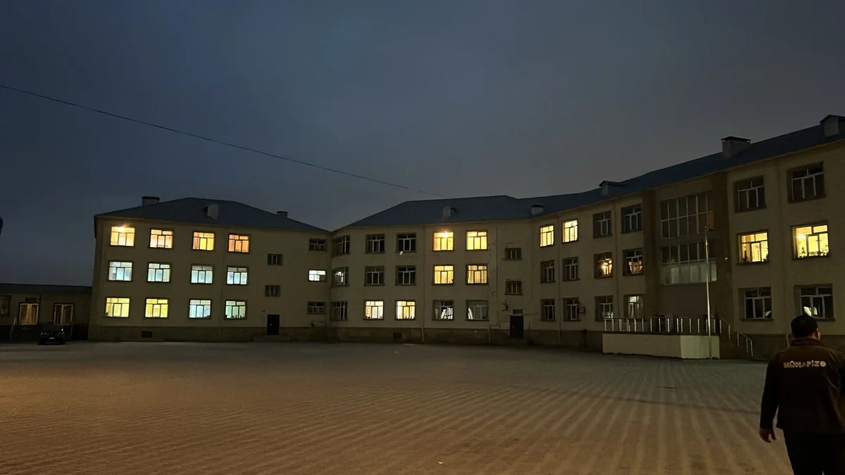 Bakıda məktəbdə elektrik enerjisinin verilməsində yaranan fasilə aradan qaldırılıb - YENİLƏNİB