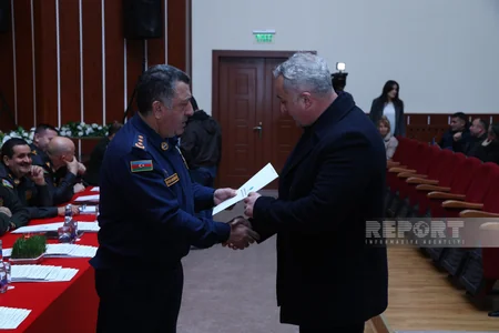 Hərbçilərə yeni mənzillər verilib