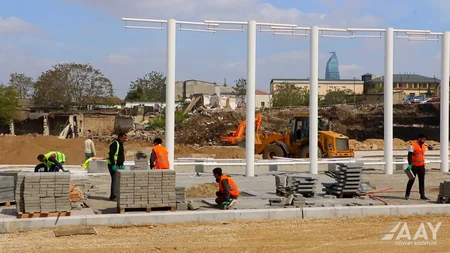 Bakının Süleyman Vəzirov küçəsinin bir hissəsi yenidən qurulur