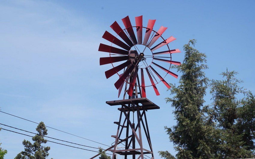 Nardaranın Ləiş bağlarında suvarma məqsədilə quyu qazılıb