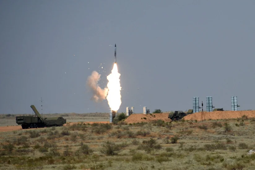 Iran tests Russia-supplied S-300 anti-aircraft system