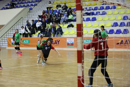 Qadın həndbolçular arasında Azərbaycan çempionatına start verilib