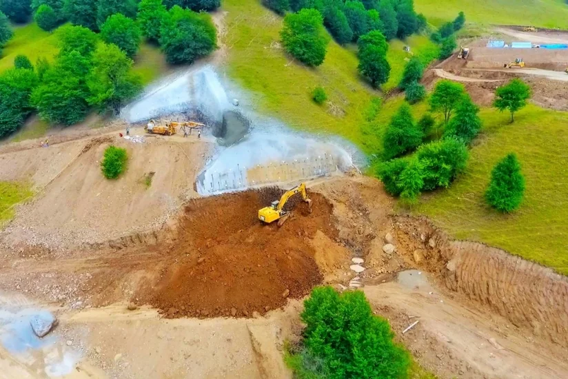 Toğanalı-Kəlbəcər-İstisu avtomobil yolunun genişmiqyaslı tikintisinə başlanılıb