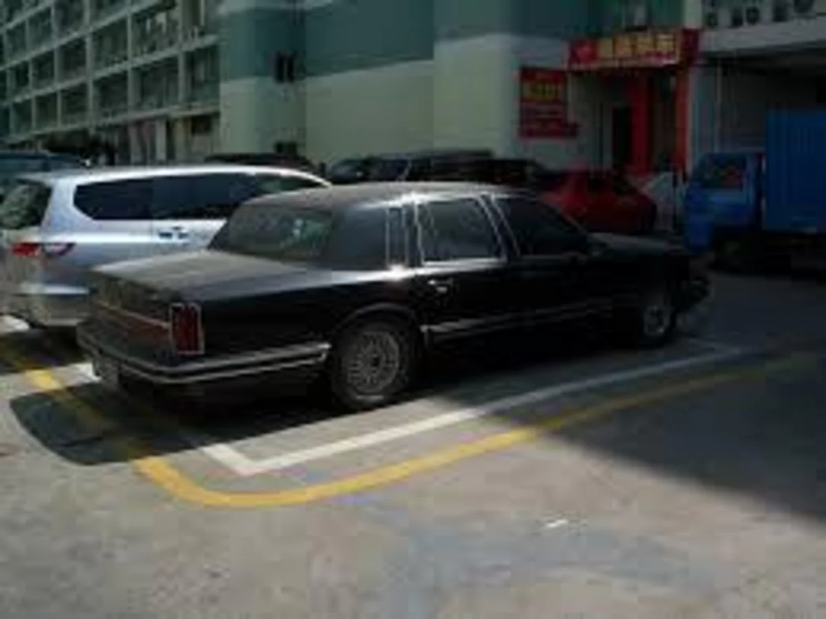 Китай продлит период отмены повышенных пошлин на автомобили из США