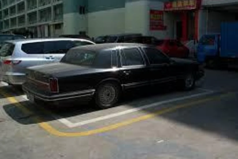 Китай продлит период отмены повышенных пошлин на автомобили из США