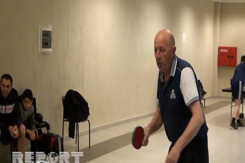 Tovuzda 70 yaşlı kişi tennis oynayan zaman dünyasını dəyişib - FOTO