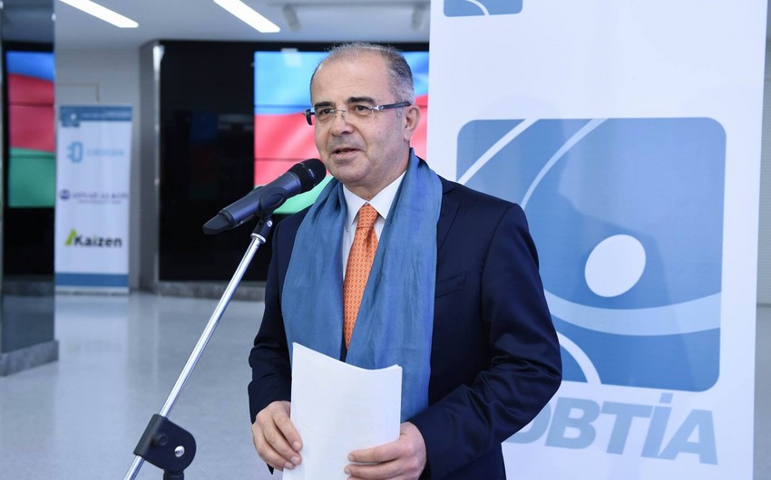 Hüquqşünas: Fuad Hacıyev kifayət qədər məhsuldar bir menecerdir