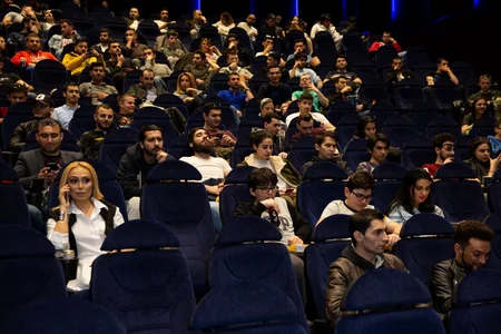 CinemaPlus-da Qisasçılar: Final filmi nümayiş etdirilib - VİDEO