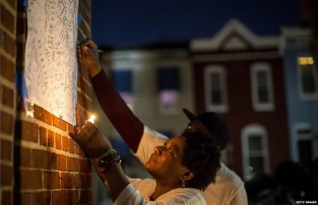 Baltimore police custody death protests grow