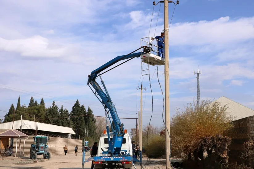 Şəmkirin iki kəndində elektrik şəbəkəsi yenilənib