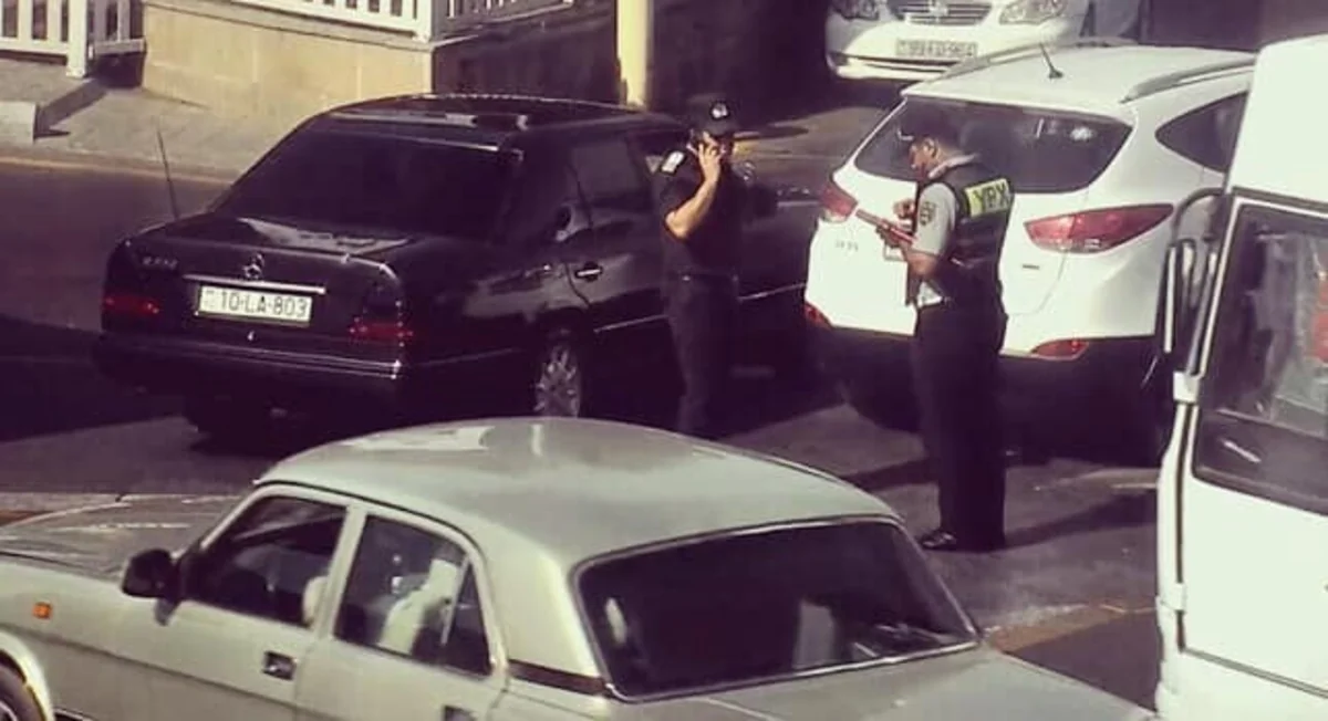 Bakının Binəqədi şosesində yol qəzası baş verib