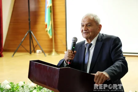 Unudulmaz məzun Aida İmanquliyeva kitabının təqdimatı olub - FOTO