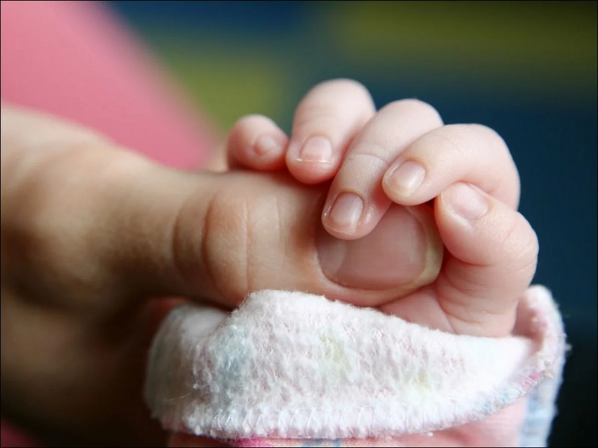 В Лянкяране в больнице скончался 2-летний ребенок