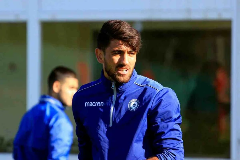 Premyer Liqamızın bombardiri Tehranın məşhur klublarının hədəfində