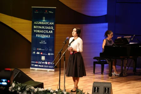 II Azərbaycan beynəlxalq vokalçılar festivalının üçüncü günü başlayıb