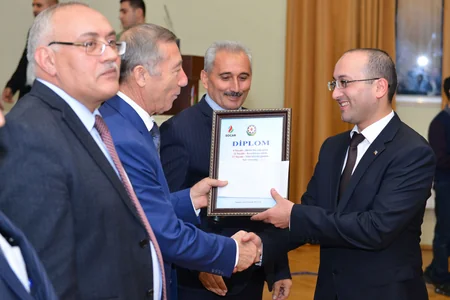 “Azərikimya”da “Xəmsə” bilik yarışı keçirilib